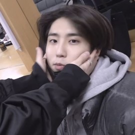 Хан Джисон милашка