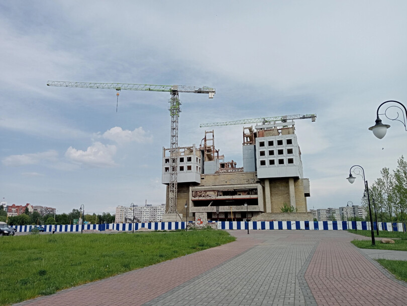 Покойся с миром, Дом Советов!.. 6 770624